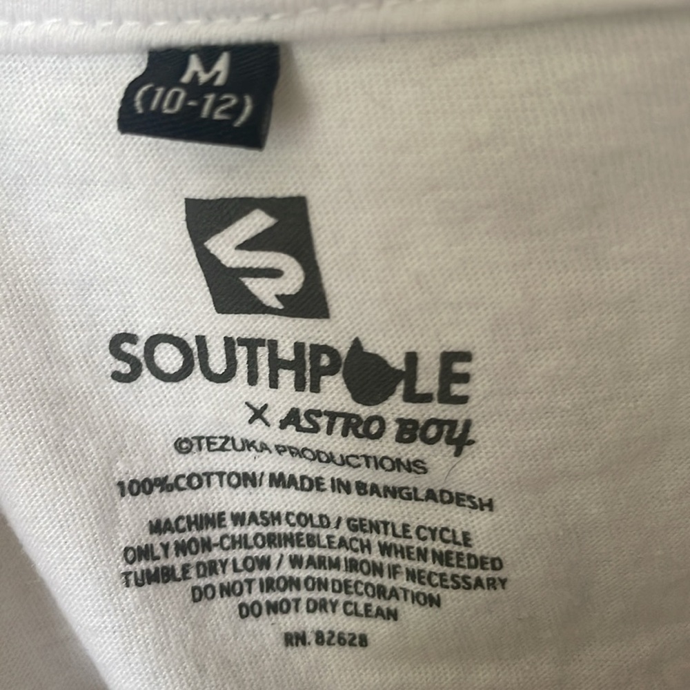 T-shirt - Picture 3 of 4